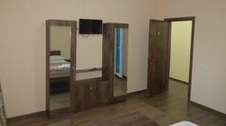 Roomer 8