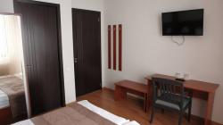 Time Out Hotel 7