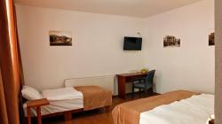 Time Out Hotel 11