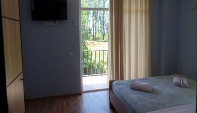 მრ. ჰოსტელ_7