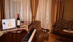 საოჯახო სასტუმრო ლაგო & ღვინის მარანი 7