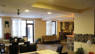 ლიკანი-ჰაუსი_4