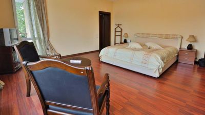 ლუქშერი ჰაუს ინ ოლდ თბილისი_5