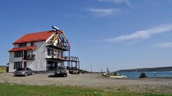 Афра 9