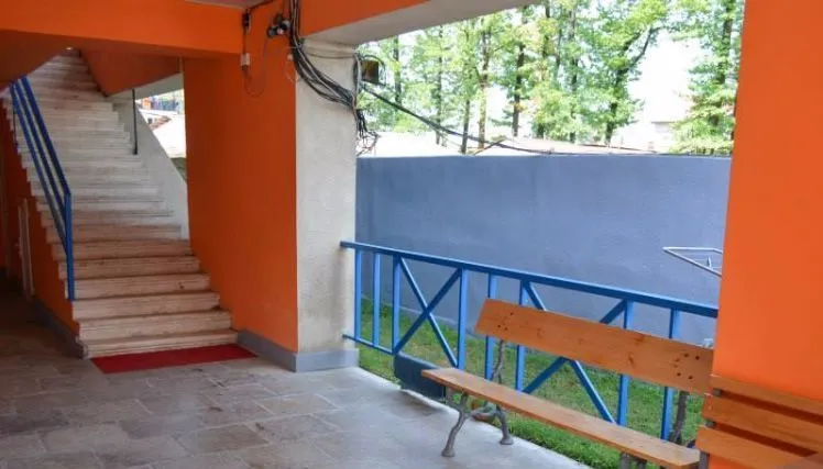 4 VILLA — Photo 2