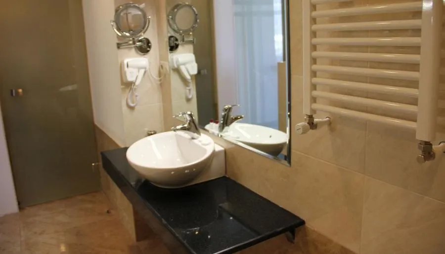 Hotel Villa Palace — Photo 63