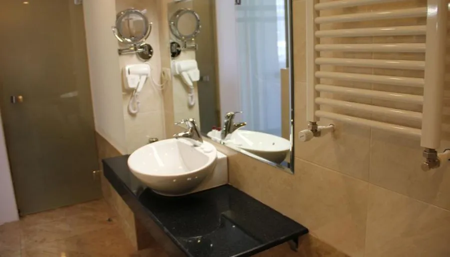 Hotel Villa Palace — Photo 48