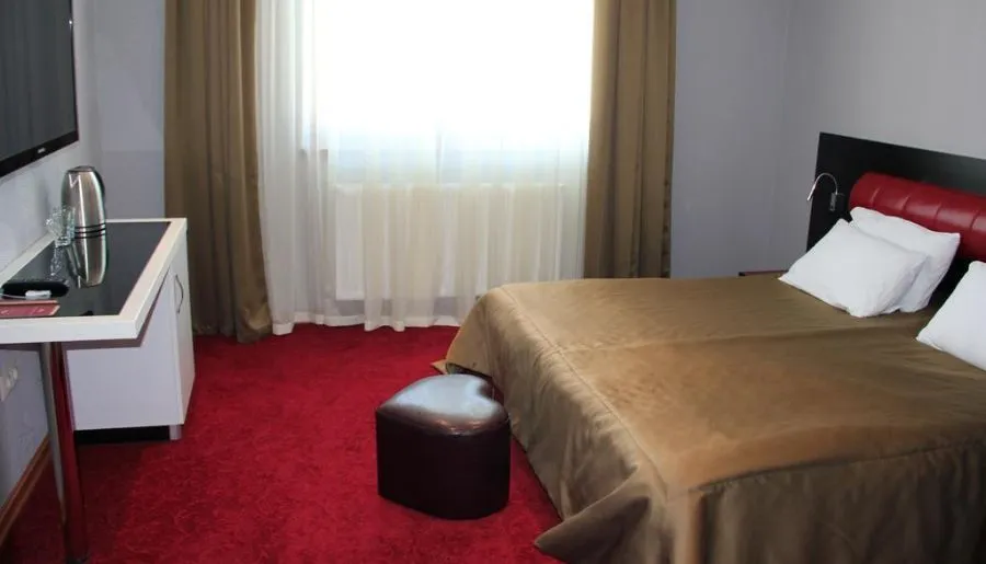 Hotel Villa Palace — Photo 49