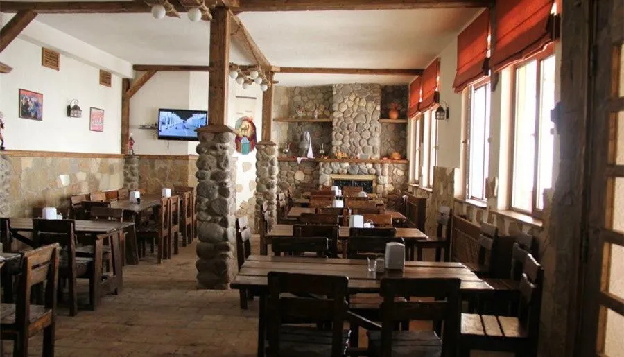 Hotel & Taverna Khreki — Photo 8