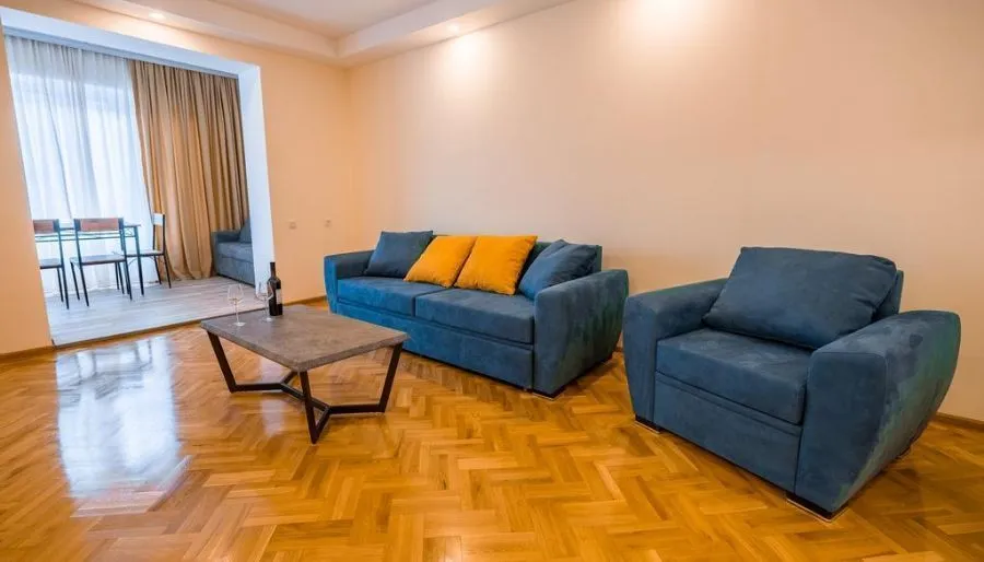 ირის აპარტამენტი — ფოტო 8