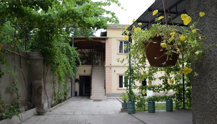 Hotel Crossway — Photo 1