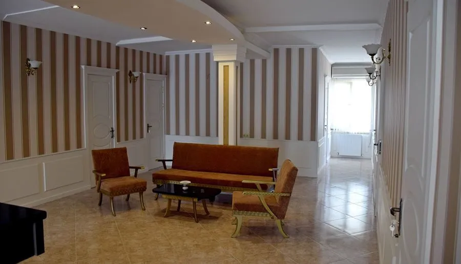 Hotel Crossway — Photo 12