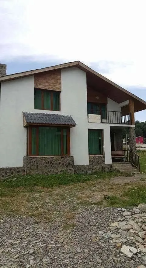 კოტეჯი ბაკურიანში — ფოტო 1