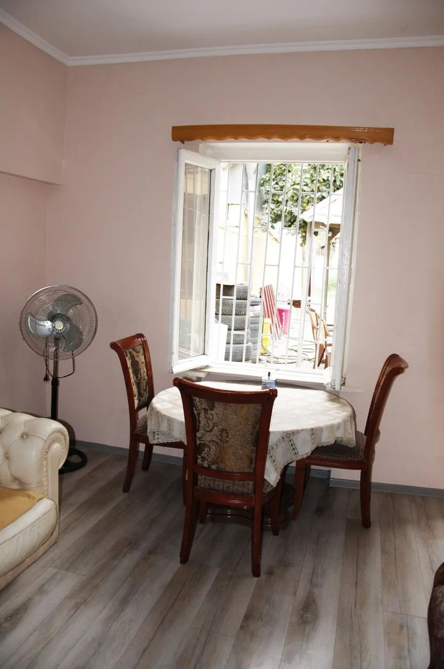 Nuki's Hostel — Photo 7