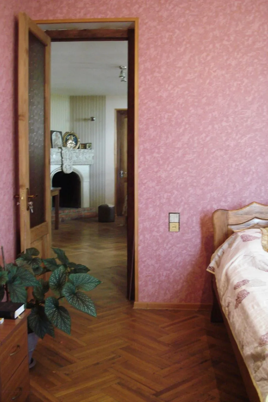 House in the forest — Photo 30