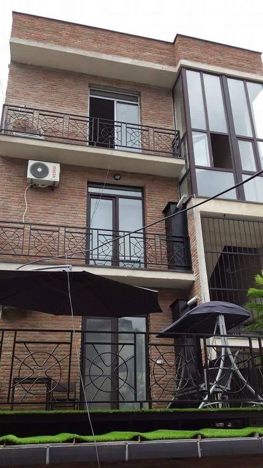 Brand New Apartment With Terrace — Photo 3