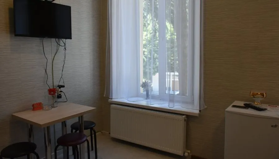 Ira's Apartment 2 — Photo 8