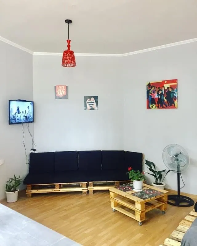 Tornike's Apartment — Photo 3