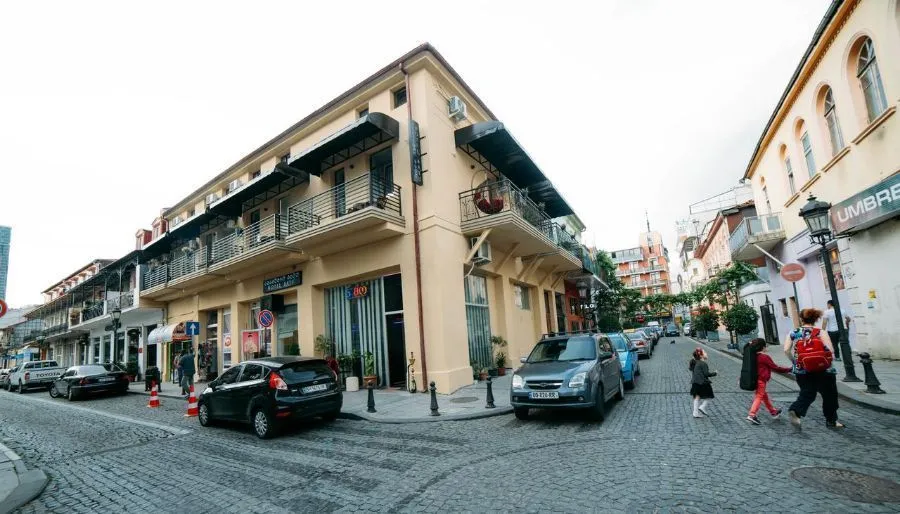 Hotel Batu — Photo 2