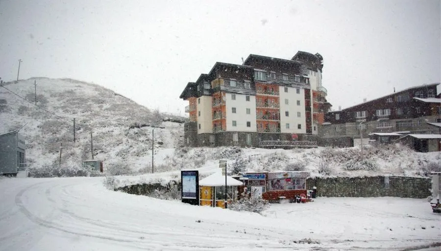 AXIS Aparthotel — Photo 1