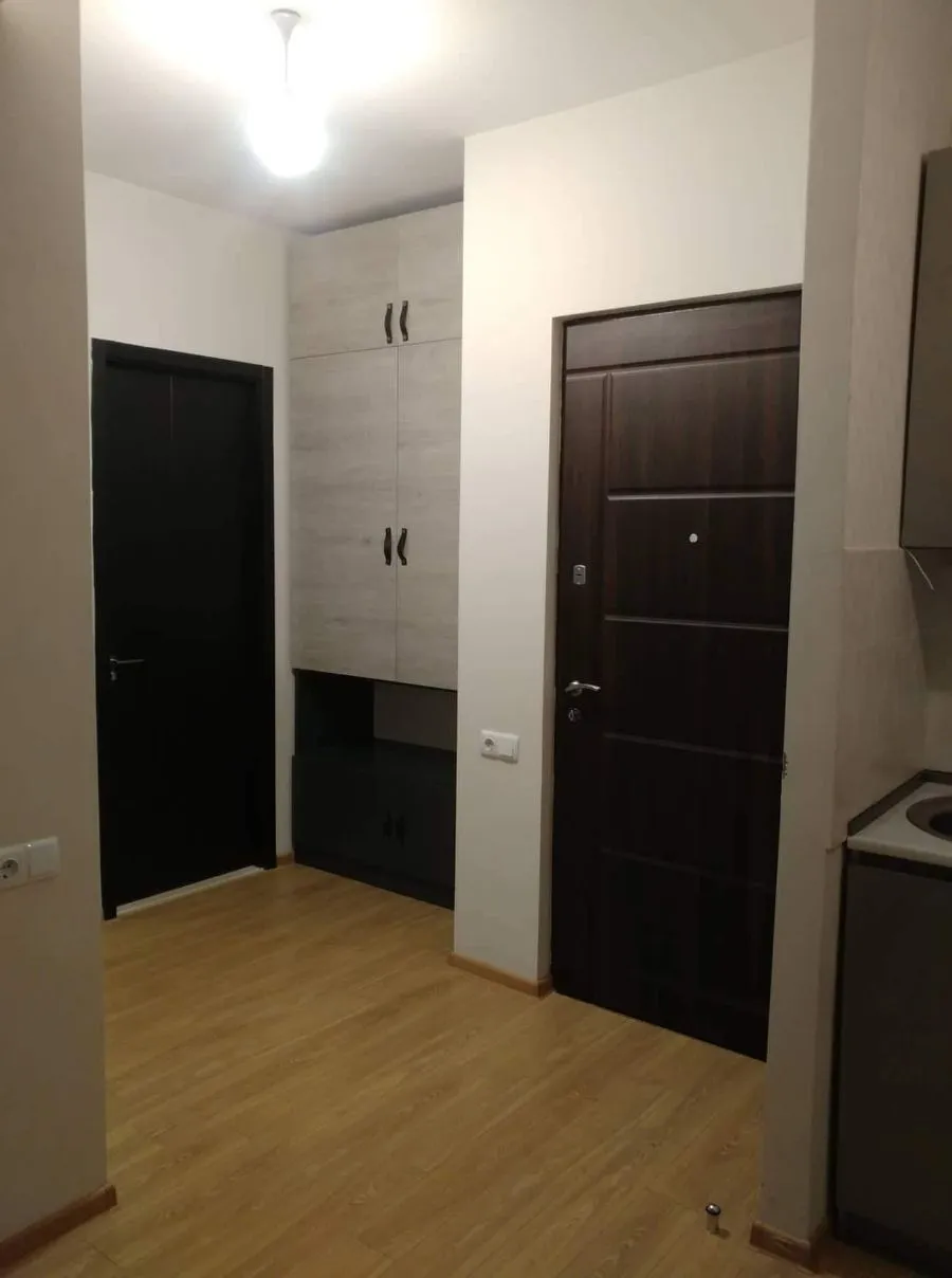 სახლი  წრეზე 40 — ფოტო 21
