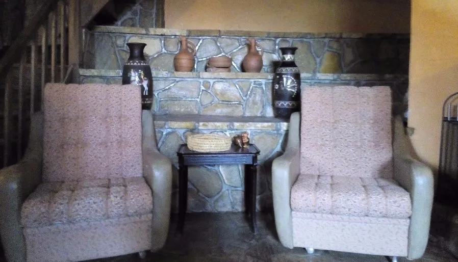 Hut — Photo 21