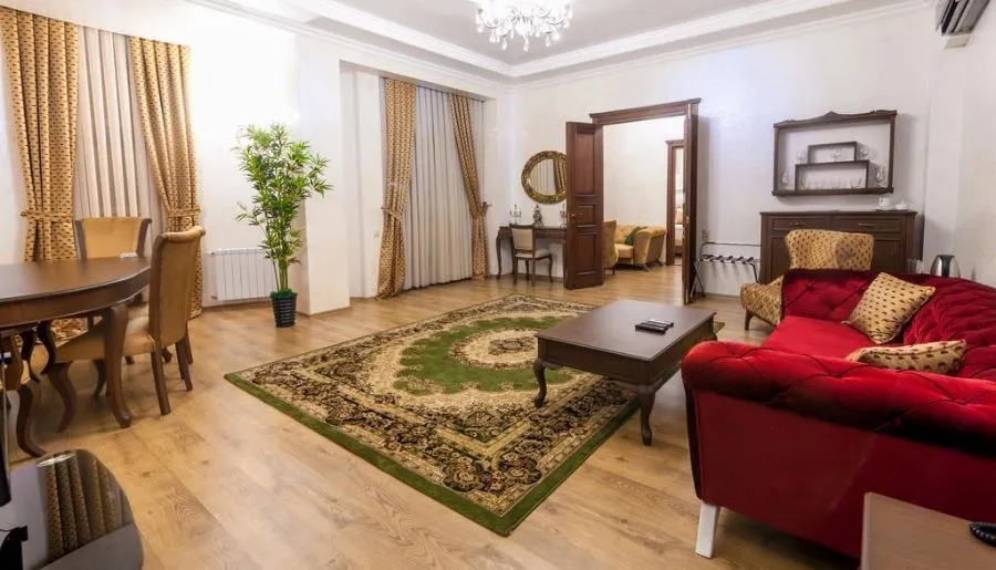 იბერია პალასი — ფოტო 55