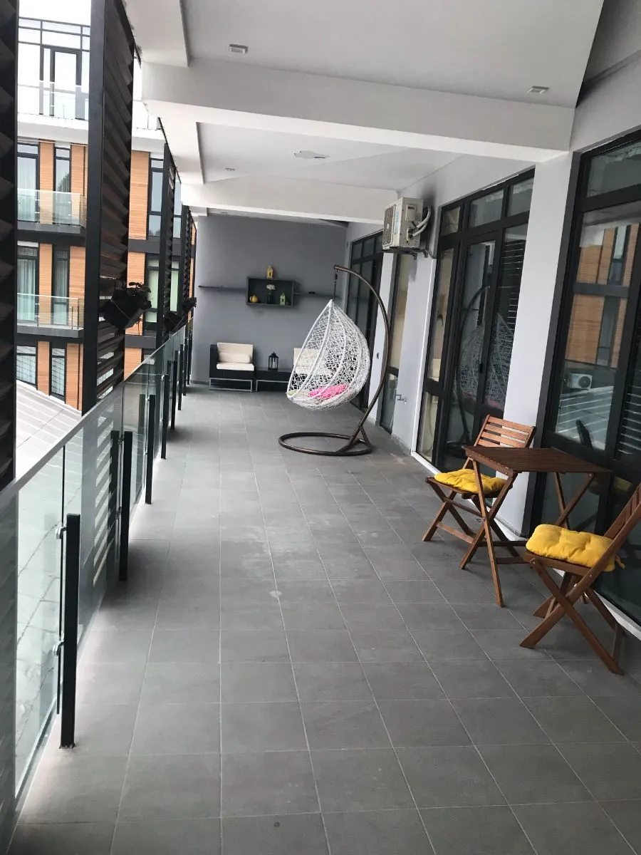 Luxury Terrace Apartment — Photo 11