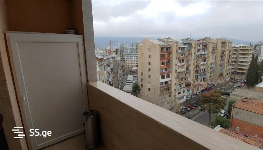 პინი — ფოტო 3