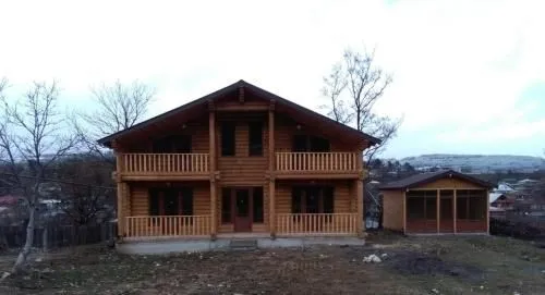 ხის სახლი — ფოტო 4