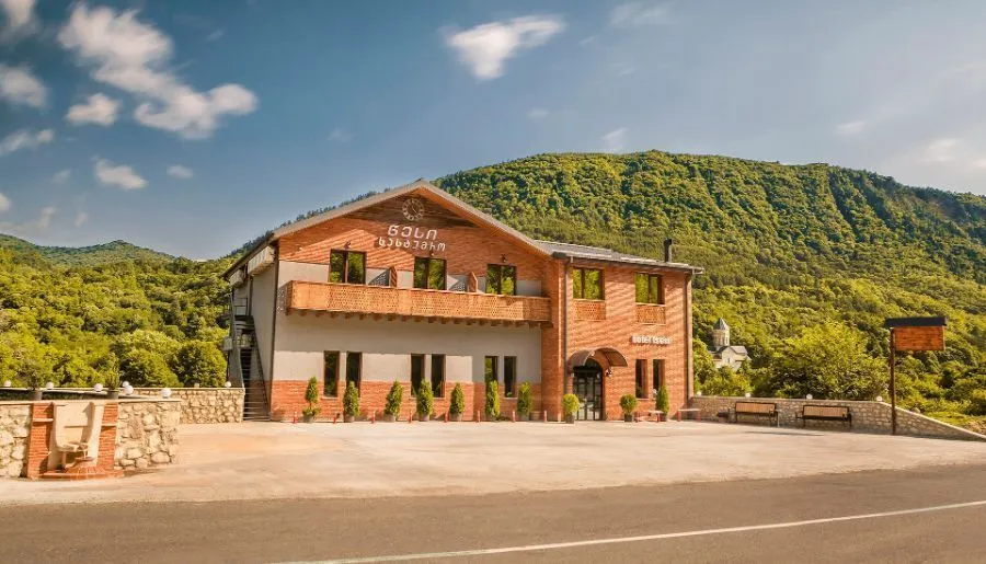 Hotel Tsesi — Photo 1