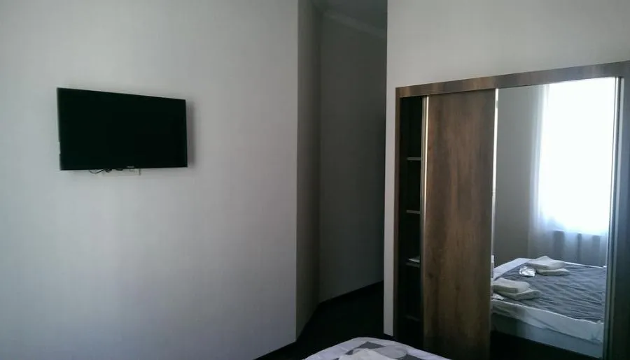 HOTEL BERN — Photo 25