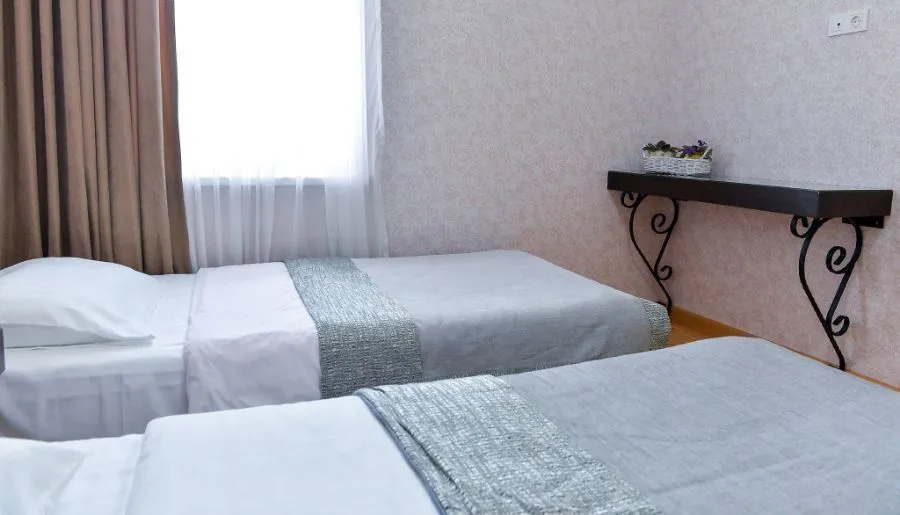 Friendly guest house — Photo 29