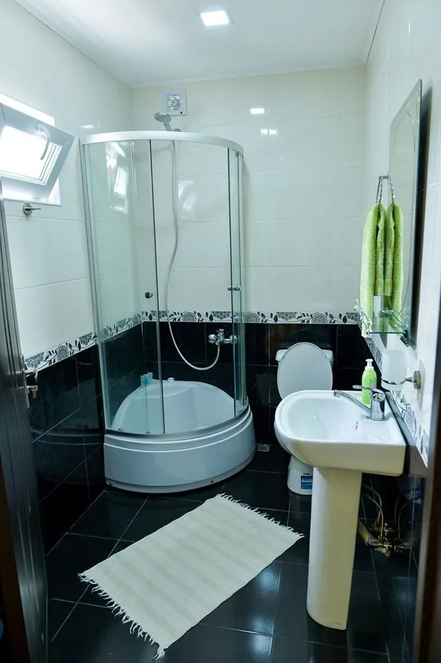 Friendly guest house — Photo 4