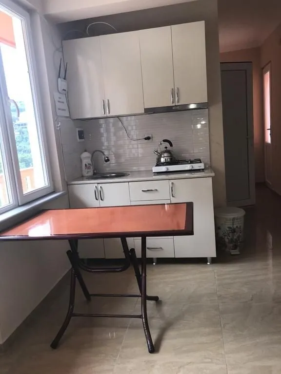 ორეინჯ ჰაუს — ფოტო 2