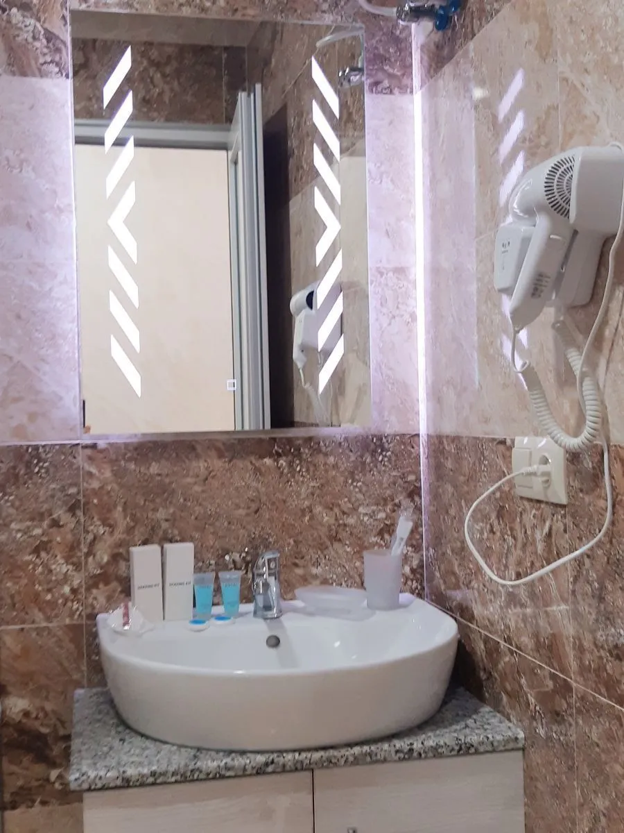 Dest Hotel — Photo 21