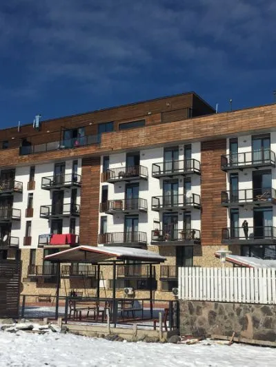 Hotel Mgzavrebi  8th block — Photo 12