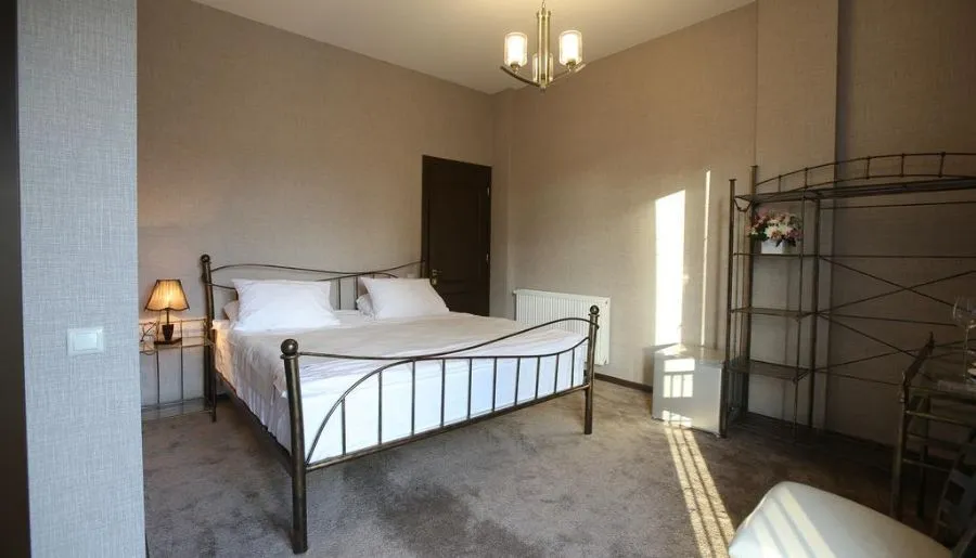 Golden Nugget Tbilisi — ფოტო 19
