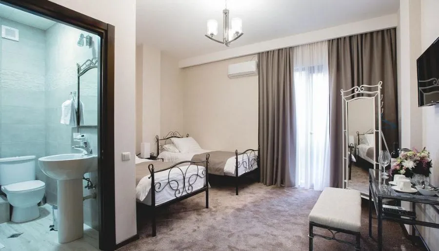 Golden Nugget Tbilisi — ფოტო 22