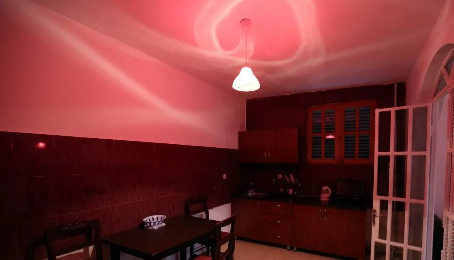 Family Rooms — Photo 23