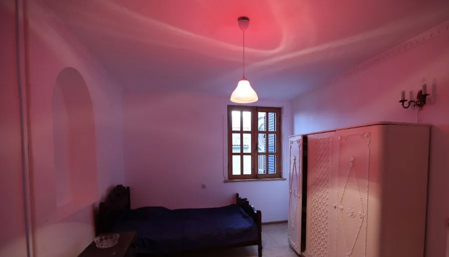 Family Rooms — Photo 10