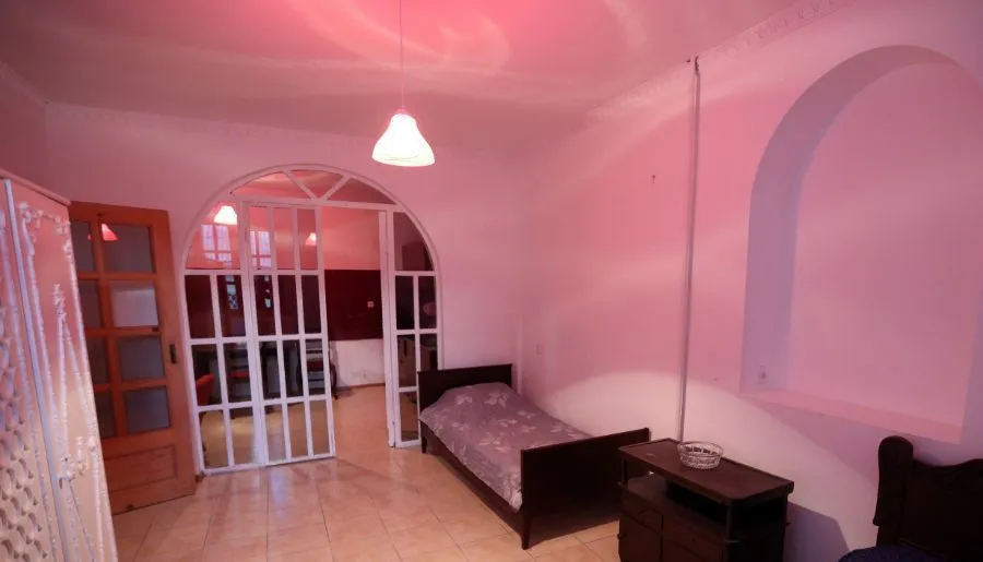 Family Rooms — Photo 24