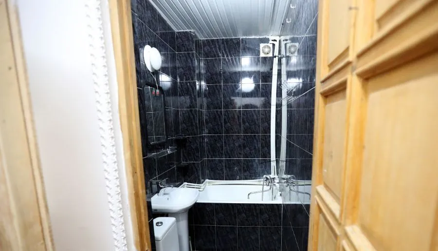 Family Rooms — Photo 12