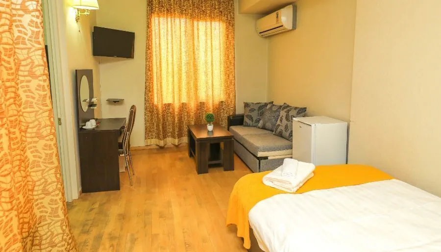 Eurasia Bridge Hotel — Photo 10