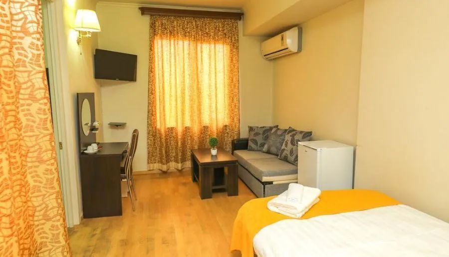 Eurasia Bridge Hotel — Photo 8