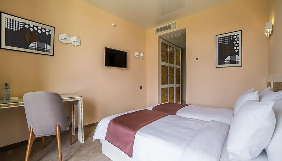 Iveria Inn — Photo 4