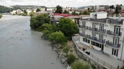 ფორ სეზონ რივერსაიდი