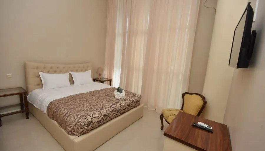 River S hotel — Photo 27