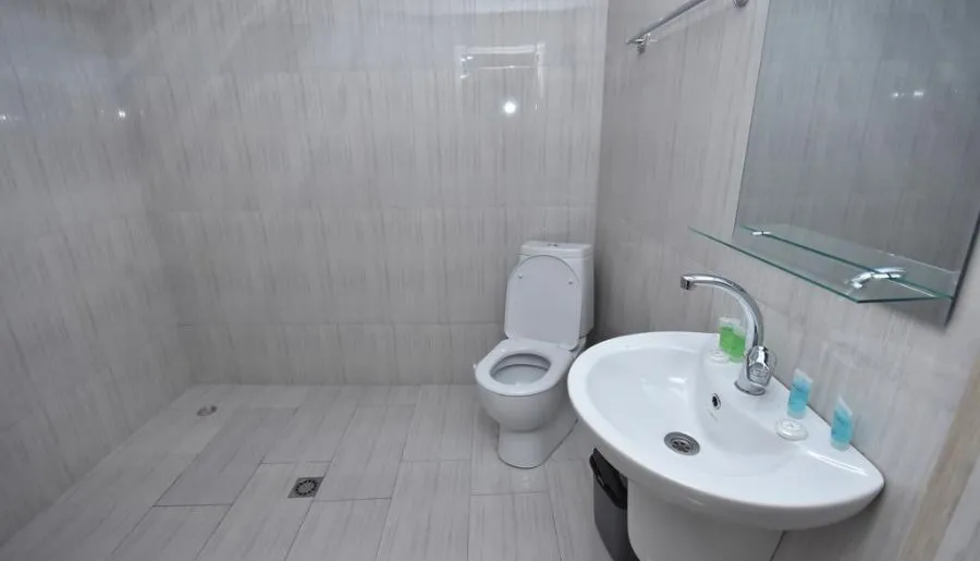 River S hotel — Photo 15
