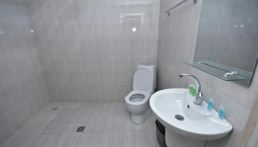 River S hotel — Photo 14